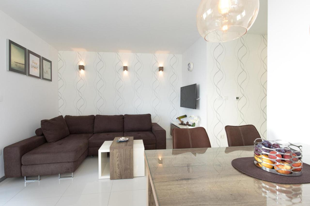 Appartement Orfeo à Krk Town Extérieur photo