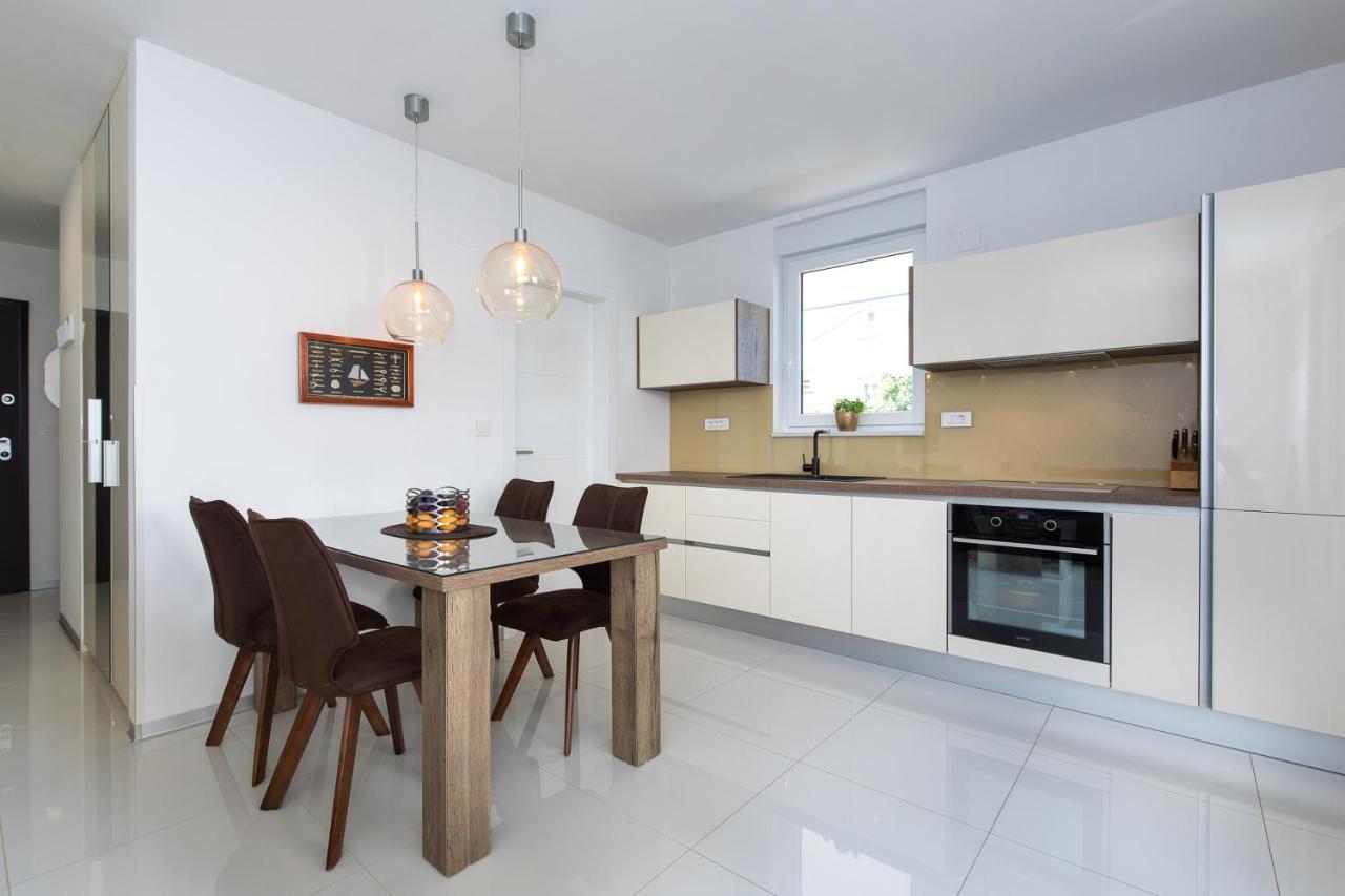 Appartement Orfeo à Krk Town Extérieur photo