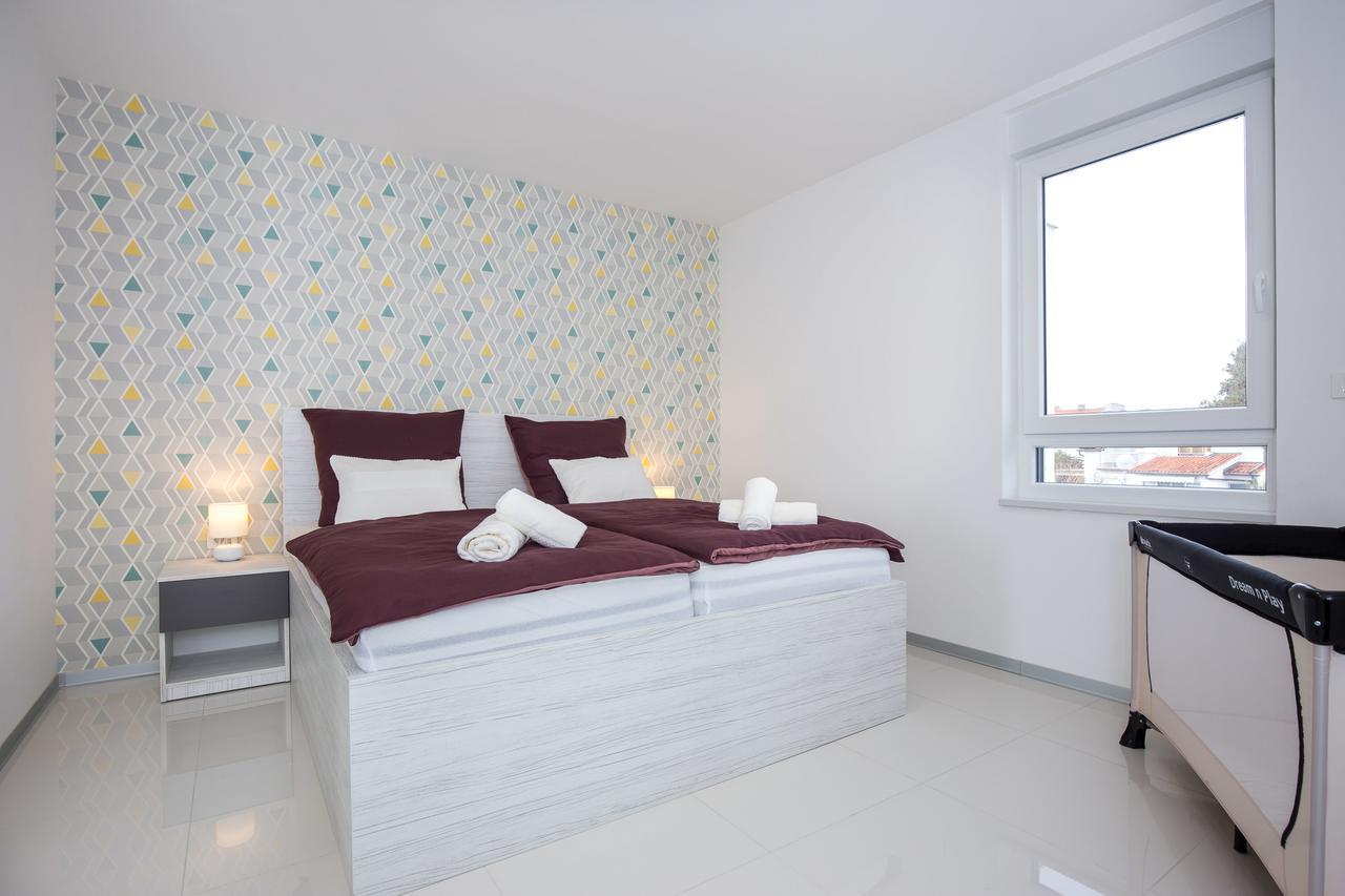 Appartement Orfeo à Krk Town Extérieur photo